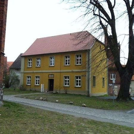 Burgpension Gardelegen Exterior photo
